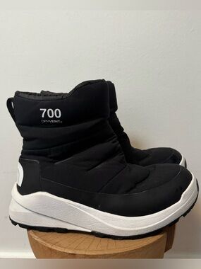THE NORTH FACE NUPTSE II WATERPROOF DOWN BOOTS women’s  size 6